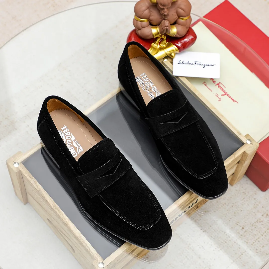 Men's shoes 💰600 🕷🕷🐂【Ferragamo】 Popular fashion casual shoes🇨🇳Official website counter 1:1 production, original mold opening💯Good quality can be seen, imported high-end first-layer pebbled calfskin, water-dyed🐂leather lining🌿very clear texture, high-quality waterproof, non-slip and wear-resistant outsole🎋high quality and low price, truly handmade🍓, 5 colors available! Code number 38-44 (45. To be customized)